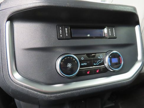 Used 2025 Ford Expedition Max Platinum w/ Platinum Ultimate Package image 11