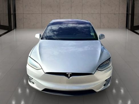 Used 2018 Tesla Model X 100D AWD/4WD image 8