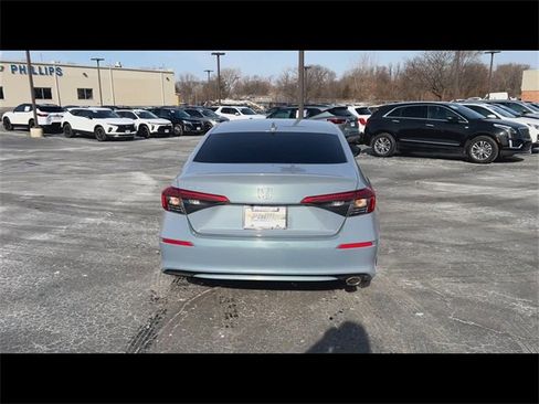 Used 2022 Honda Civic Sport image 7