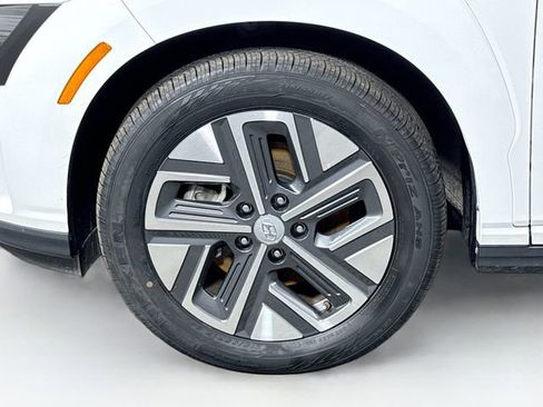 Certified 2023 Hyundai Kona SEL image 33