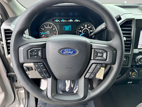 Used 2019 Ford F150 XLT AWD/4WD image 14