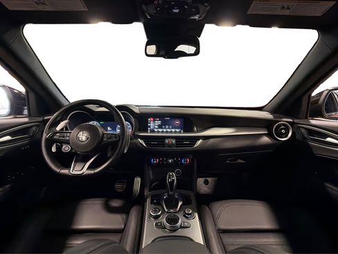 Used 2025 Alfa Romeo Stelvio Sprint w/ Veloce Package image 42