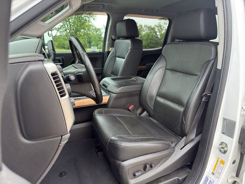 Used 2019 Chevrolet Silverado 3500 LTZ w/ Duramax Plus Package AWD/4WD image 21