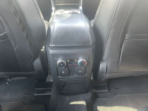 Used 2023 Ford Explorer Limited image 25