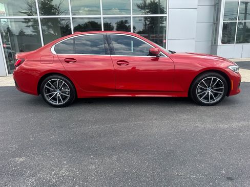 Used 2022 BMW 330i xDrive Sedan AWD/4WD image 2