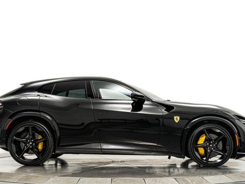 Used 2025 Ferrari Purosangue -Only 625 Miles, Rosso Ferrari image 40