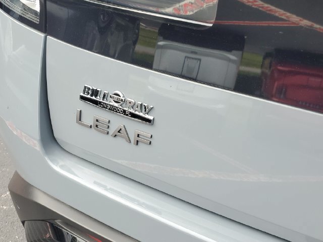 New 2026 Nissan Leaf Platinum+ w/ Cargo Package (Platinum+) FWD image 6