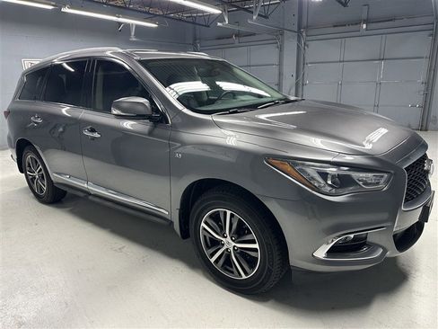 Used 2017 INFINITI QX60 AWD w/ Premium Package image 13