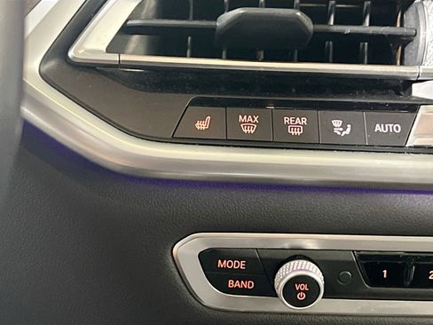 Used 2020 BMW X5 xDrive40i w/ Premium Package image 20