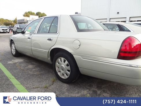 Used 2004 Mercury Grand Marquis LS RWD image 3