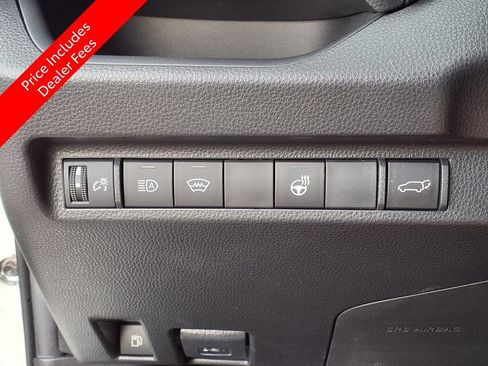 Used 2023 Toyota RAV4 SE w/ Convenience Package AWD/4WD image 30