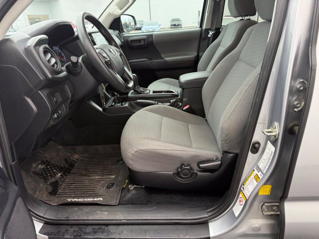 Used 2020 Toyota Tacoma SR AWD/4WD image 21