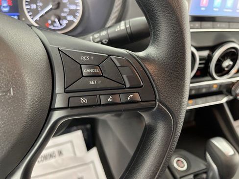 Used 2025 Nissan Sentra S FWD image 18