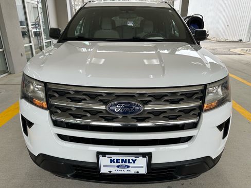 Certified 2019 Ford Explorer FWD image 7