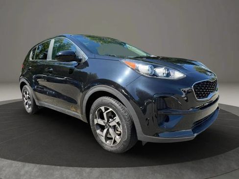 Used 2022 Kia Sportage LX FWD image 3