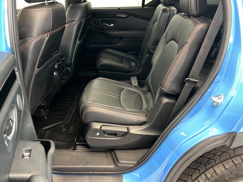 Used 2024 Honda Pilot TrailSport image 23