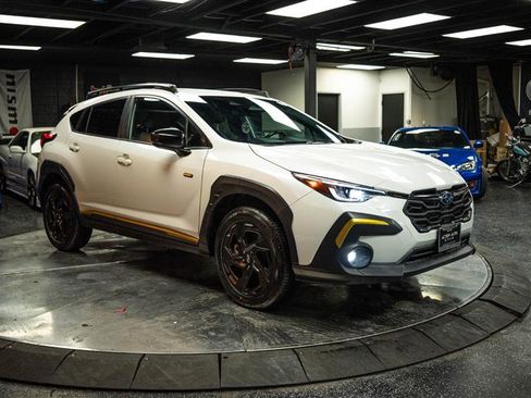 Used 2024 Subaru Crosstrek 2.5i Sport w/ Crosstrek Mirror Package image 5