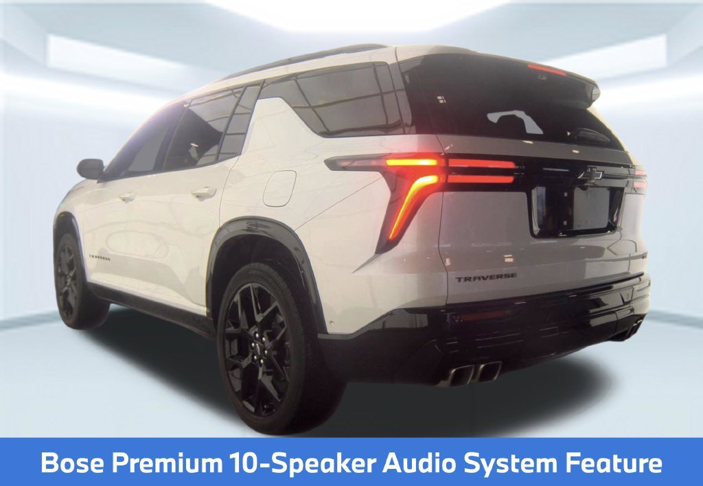 Used 2024 Chevrolet Traverse RS FWD image 4