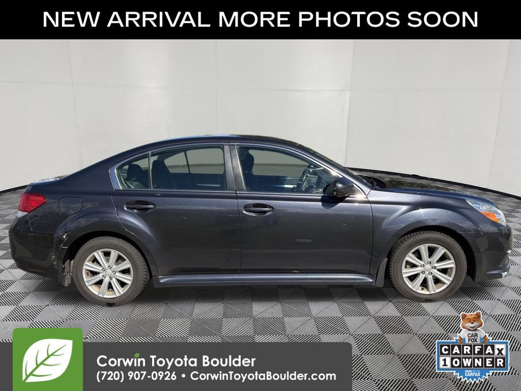 Used 2012 Subaru Legacy 2.5i Premium w/ All-Weather Pkg AWD/4WD image 9