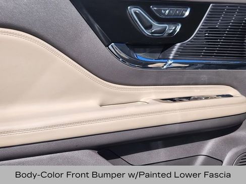 Used 2022 Lincoln Corsair Reserve w/ Equipment Group 201A image 12