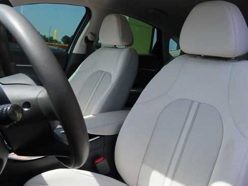 Used 2021 Hyundai Sonata SEL FWD image 17