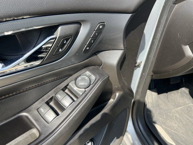 Used 2019 Chevrolet Traverse Premier AWD/4WD image 24