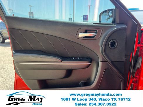 Used 2022 Dodge Charger SXT RWD image 21