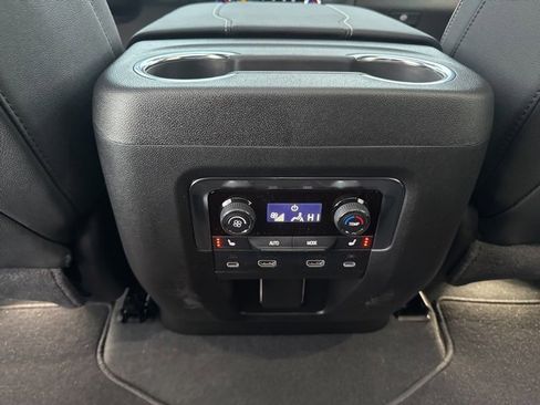 New 2026 Chevrolet Tahoe Premier image 23