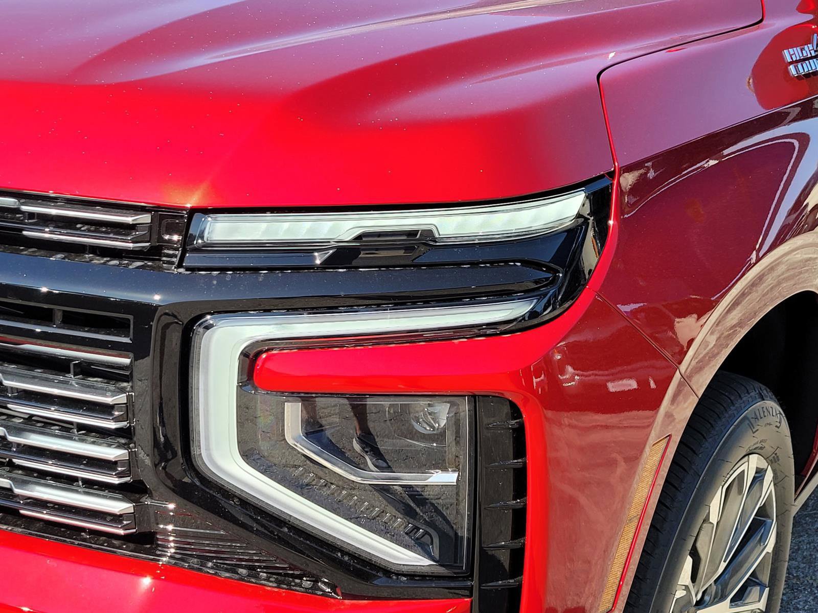New 2027 Chevrolet Tahoe High Country AWD/4WD image 5