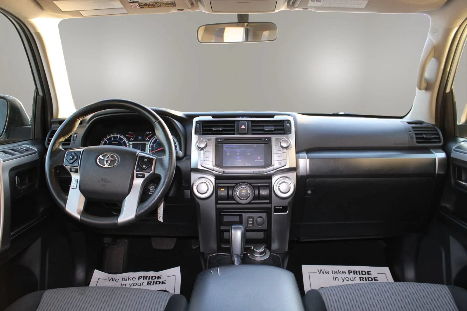 Used 2016 Toyota 4Runner SR5 AWD/4WD image 19