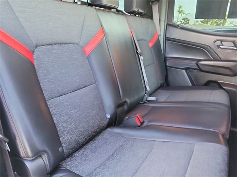 Used 2023 Chevrolet Colorado Z71 w/ Z71 Convenience Package 2 image 25