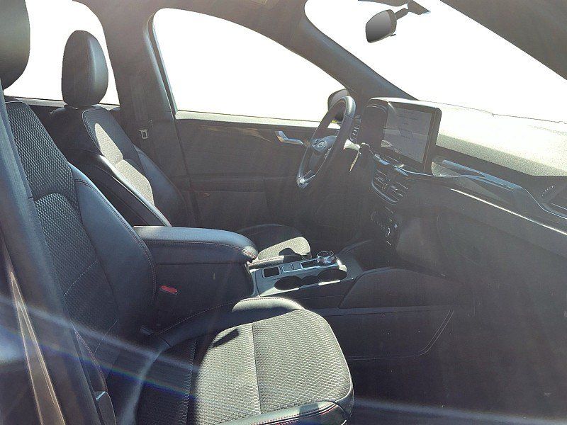 Used 2024 Ford Escape ST-Line w/ Tech Pack #1 FWD image 14
