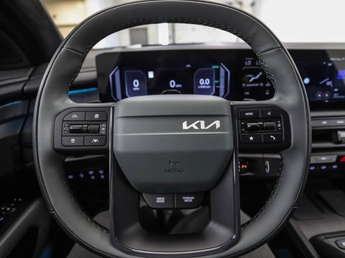 Used 2027 Kia Telluride X-Line SX Prestige w/ Towing Package AWD/4WD image 12