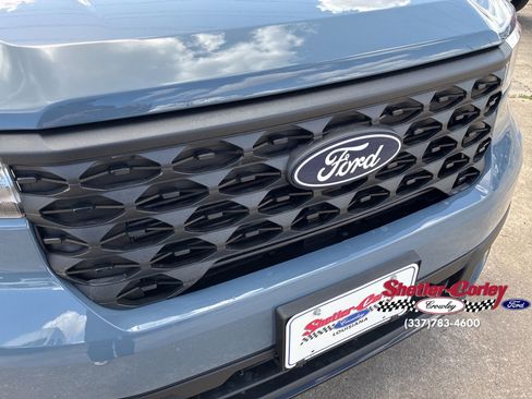 New 2026 Ford Maverick XLT w/ XLT Luxury Package AWD/4WD image 6