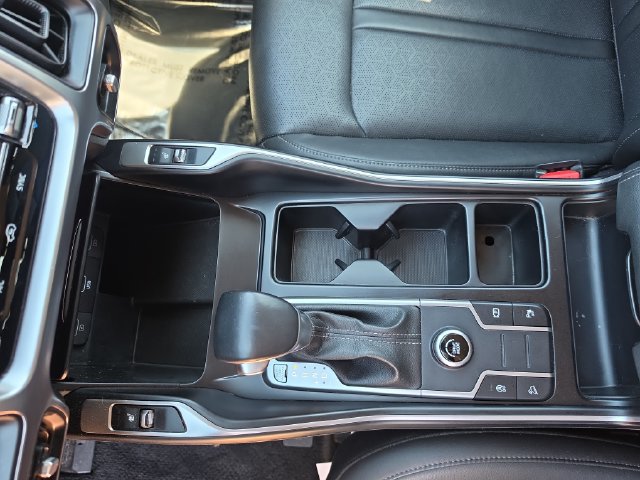 Used 2022 Kia Sorento S FWD image 22