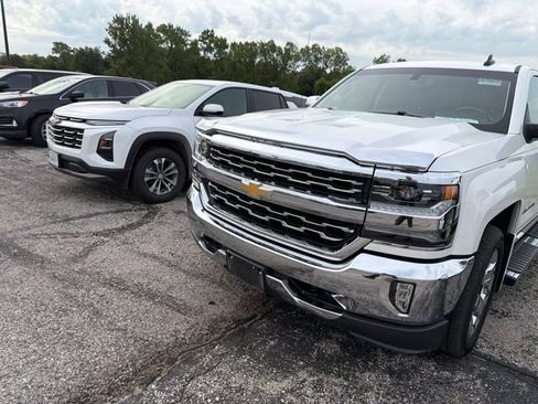 Used 2017 Chevrolet Silverado 1500 LTZ w/ Sport Package AWD/4WD image 3
