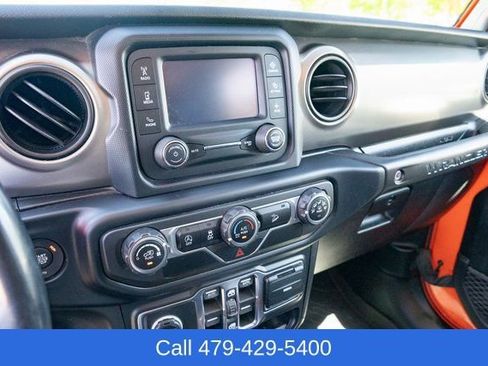 Used 2018 Jeep Wrangler Unlimited Sport S image 20