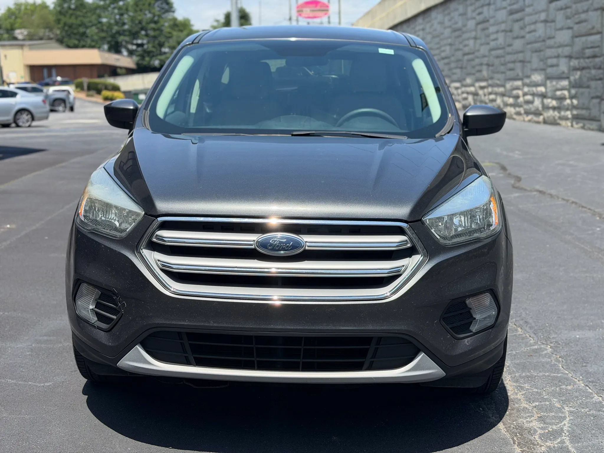 Used 2017 Ford Escape SE AWD/4WD image 4