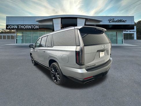 New 2026 Cadillac Escalade ESV Platinum Sport w/ LPO, ONYX Package image 7