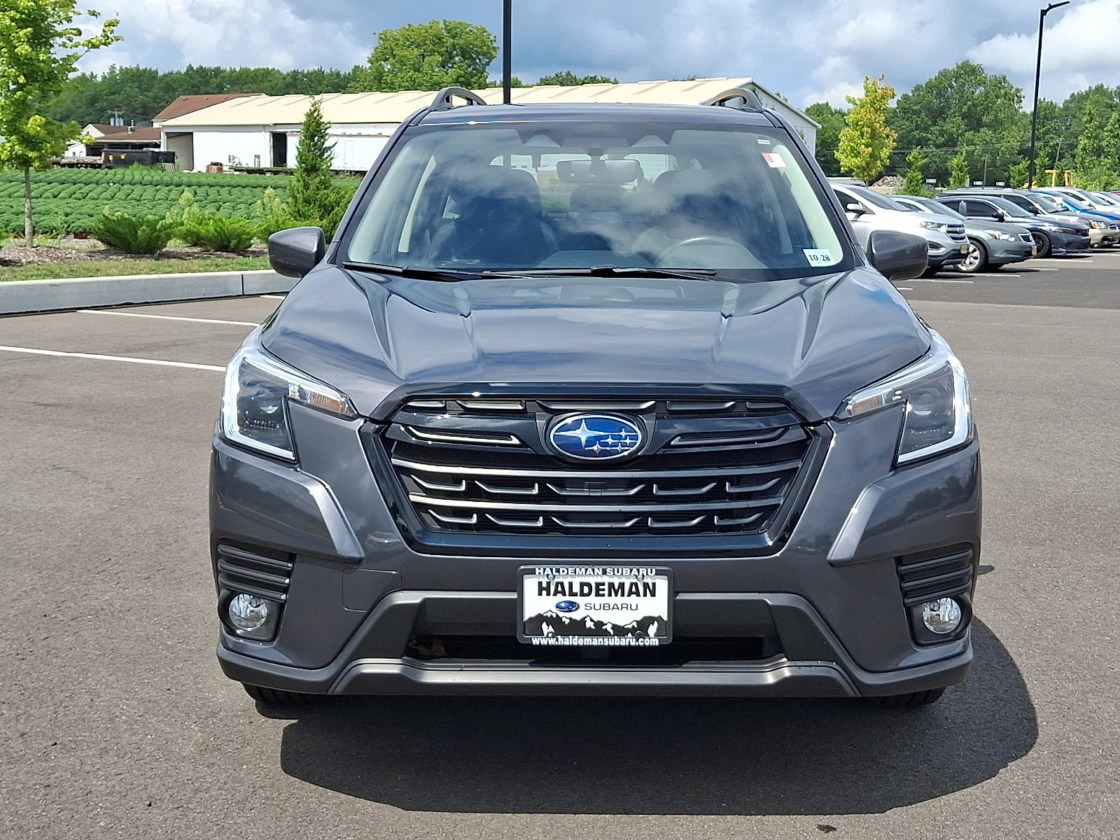 Certified 2023 Subaru Forester Premium AWD/4WD image 2