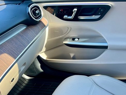 Certified 2023 Mercedes-Benz C 300 4MATIC Sedan image 23