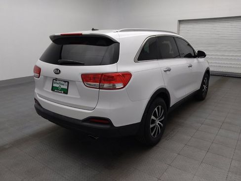 Used 2016 Kia Sorento LX FWD image 9