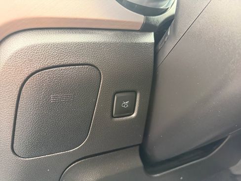 Used 2020 Ford Mustang Premium RWD image 42