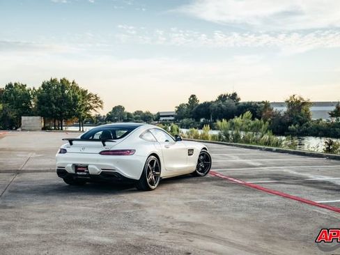 Used 2017 Mercedes-Benz AMG GT Coupe image 17