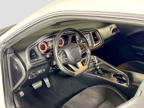 Used 2021 Dodge Challenger SRT Hellcat Redeye image 13