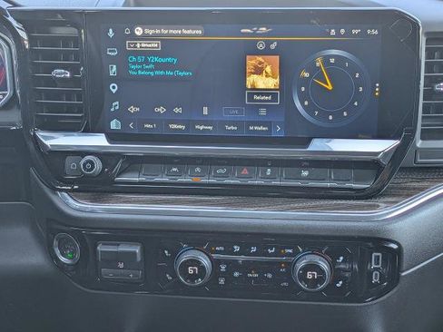 Certified 2025 Chevrolet Silverado 1500 RST w/ Convenience Package II AWD/4WD image 18