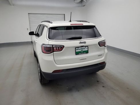 Used 2020 Jeep Compass Latitude FWD image 6