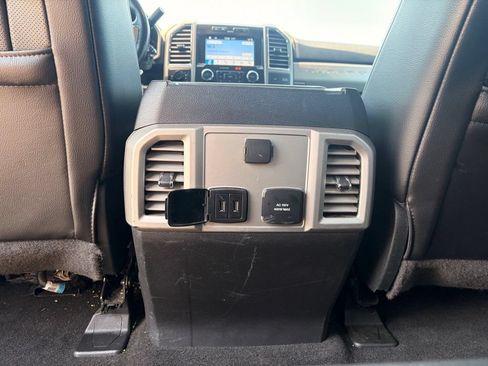 Used 2017 Ford F250 Lariat w/ Chrome Package AWD/4WD image 31