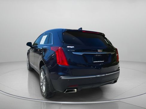 Used 2017 Cadillac XT5 Luxury w/ Driver Awareness Package image 22