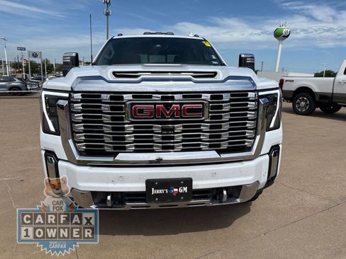 Used 2025 GMC Sierra 2500 Denali w/ Denali Reserve Package AWD/4WD image 2